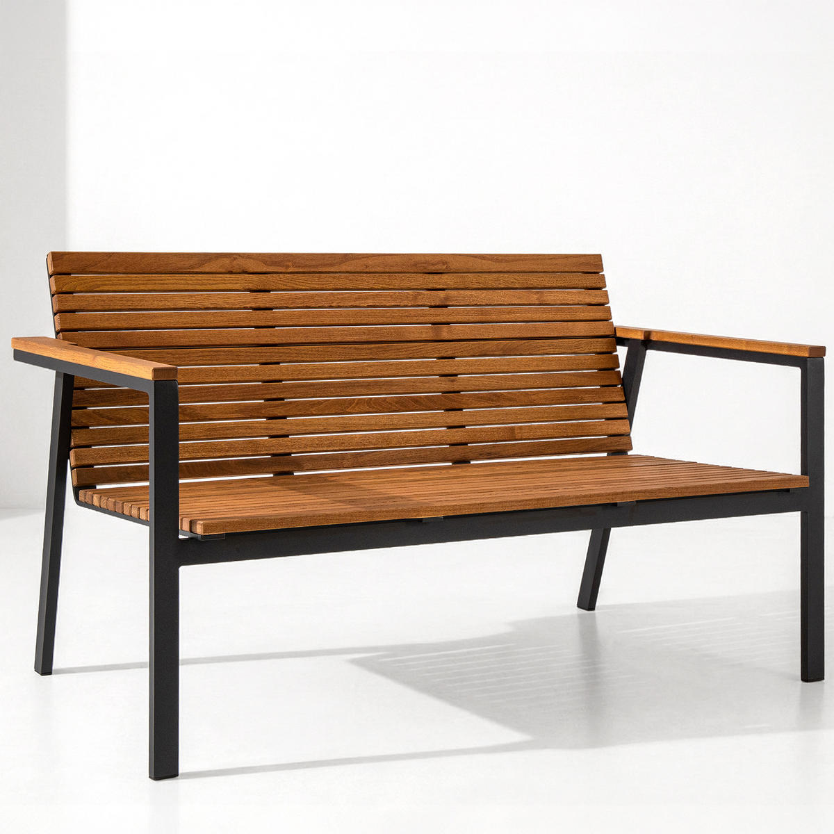 GARTENBANK ARIATO - Anthrazit/Braun, Holz/Metall (134/77/73cm) - KONSIMO®