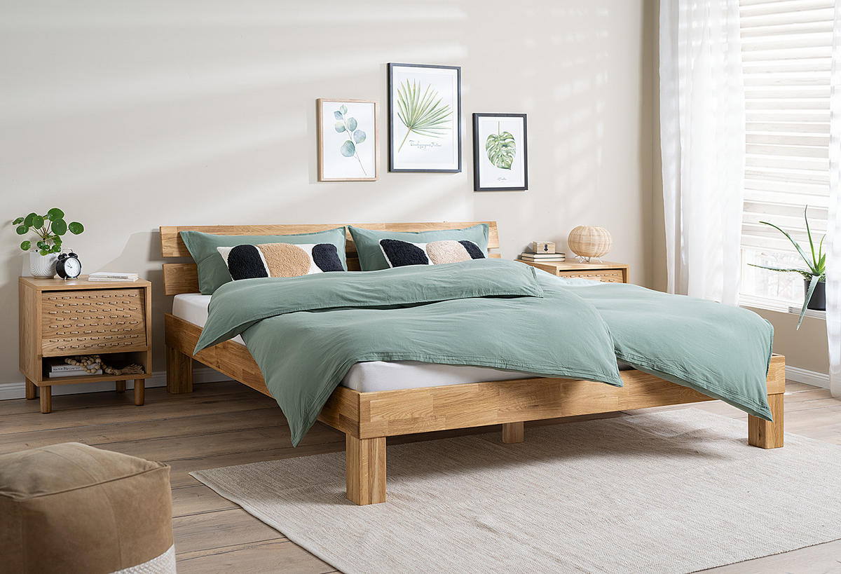 MASSIVHOLZBETT - Braun - Eichefarben, Holz (180/200cm) - home24
