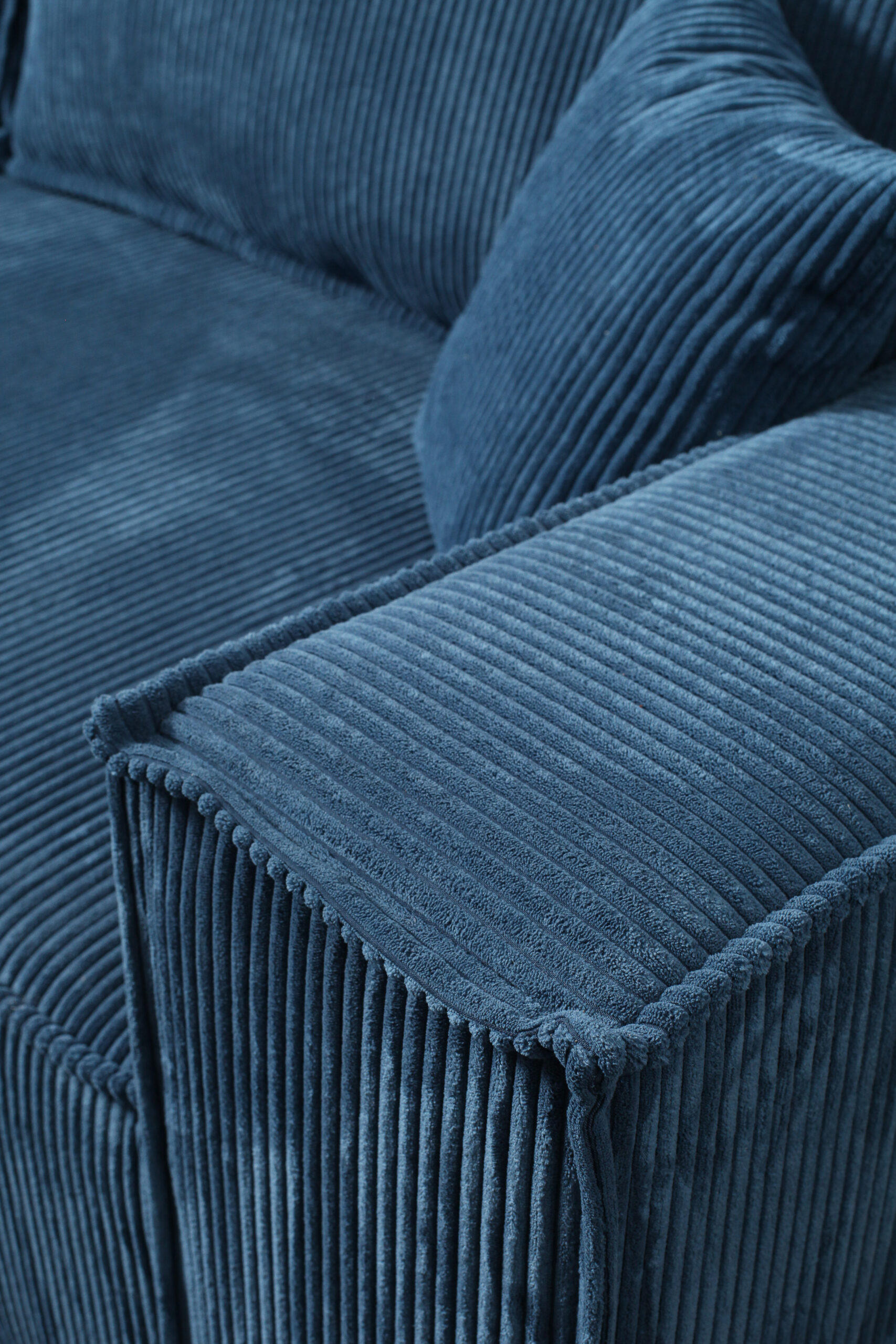 SCHLAFSOFA mit Bettkasten Cremig - Creme, Textil (255/85/105cm) - Furnisell