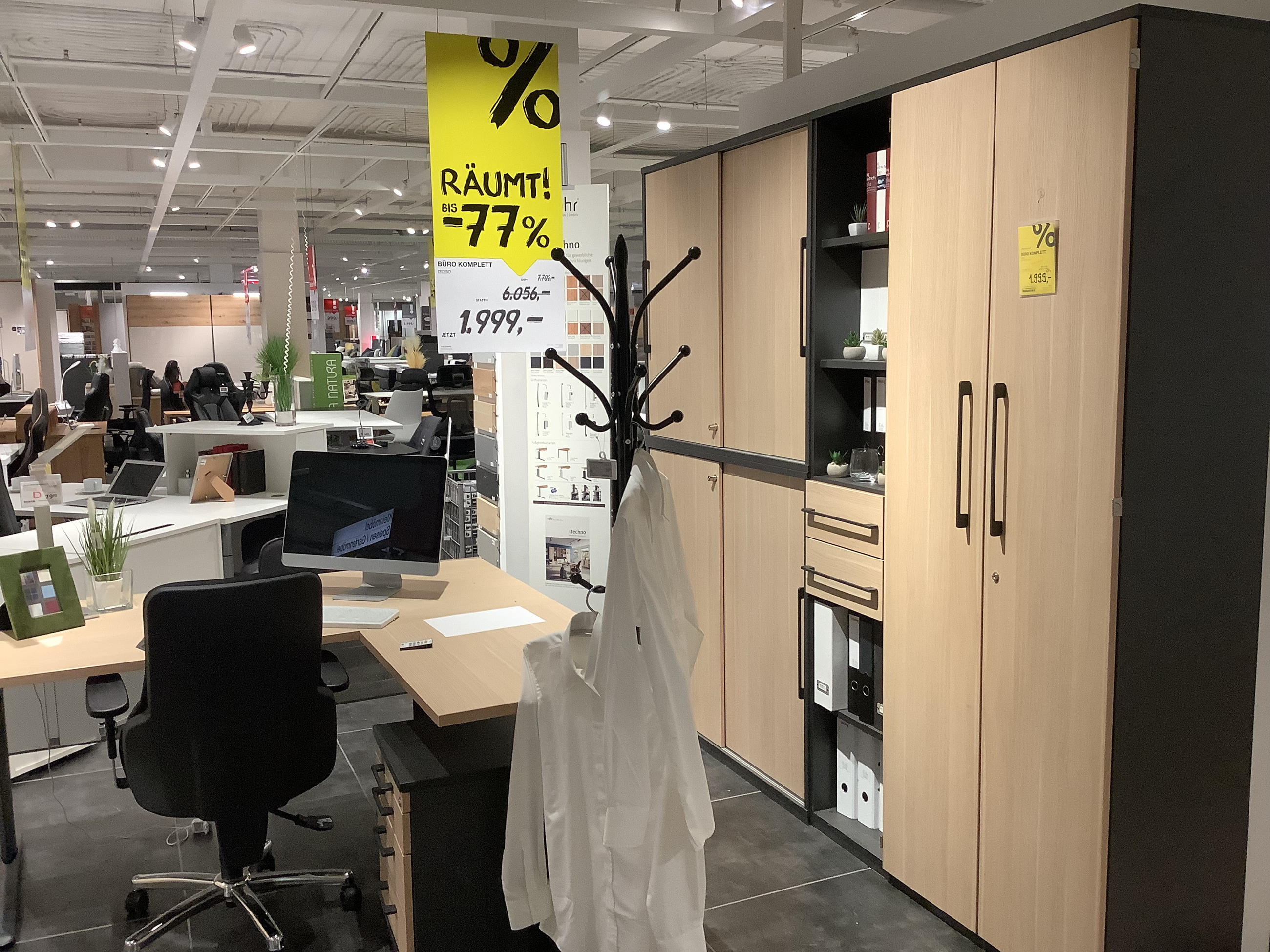 Büro Techno - Moderano