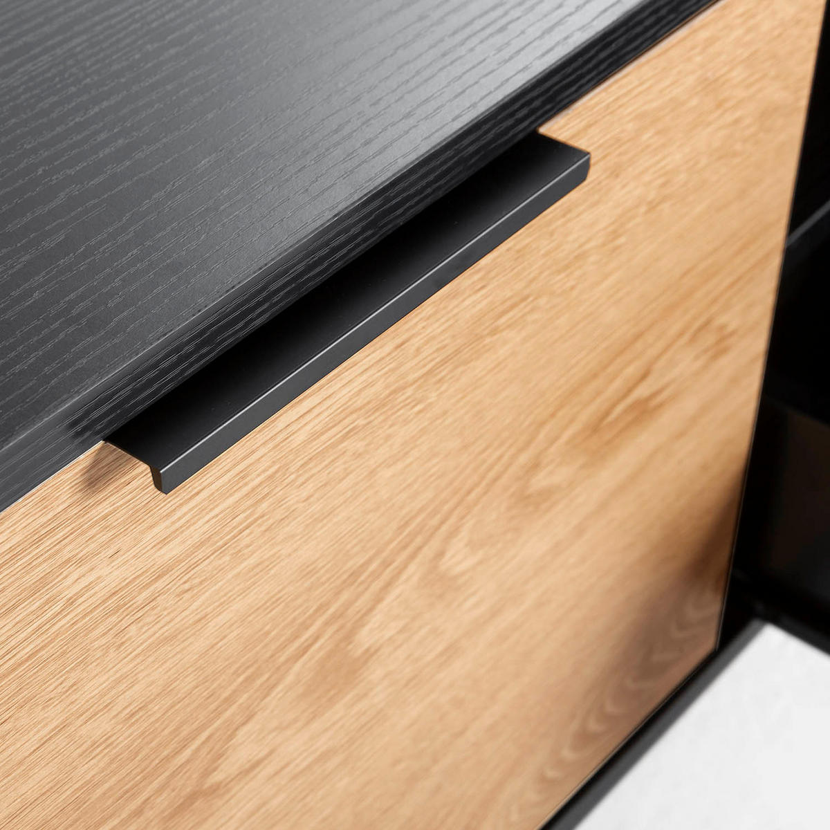 TV-ELEMENT Kalma 2 Türen 1 Schublade - Schwarz, Holzwerkstoff (136/45/40cm) - VS Venta-stock