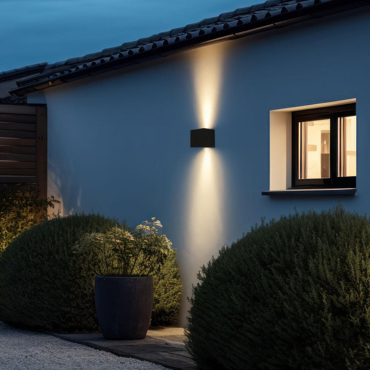 LED AUSSEN-WANDLEUCHTE Schwarz - Schwarz, Metall (10/10/10cm)