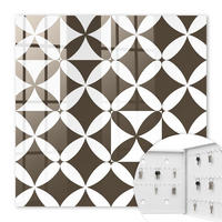 SCHLÜSSELBOX Weiß 30x30 cm – Türöffnung nach rechts - Geometrische Komposition - Braun, Metall (30/30/5cm) - TULUP