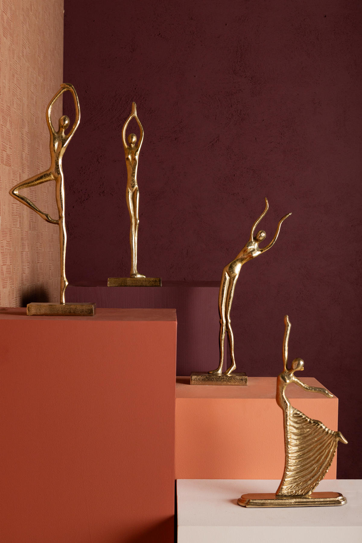 SKULPTUR Saaqi Gold 23/8/49cm - Goldfarben, Metall (8/49/23cm) - PTMD Collection