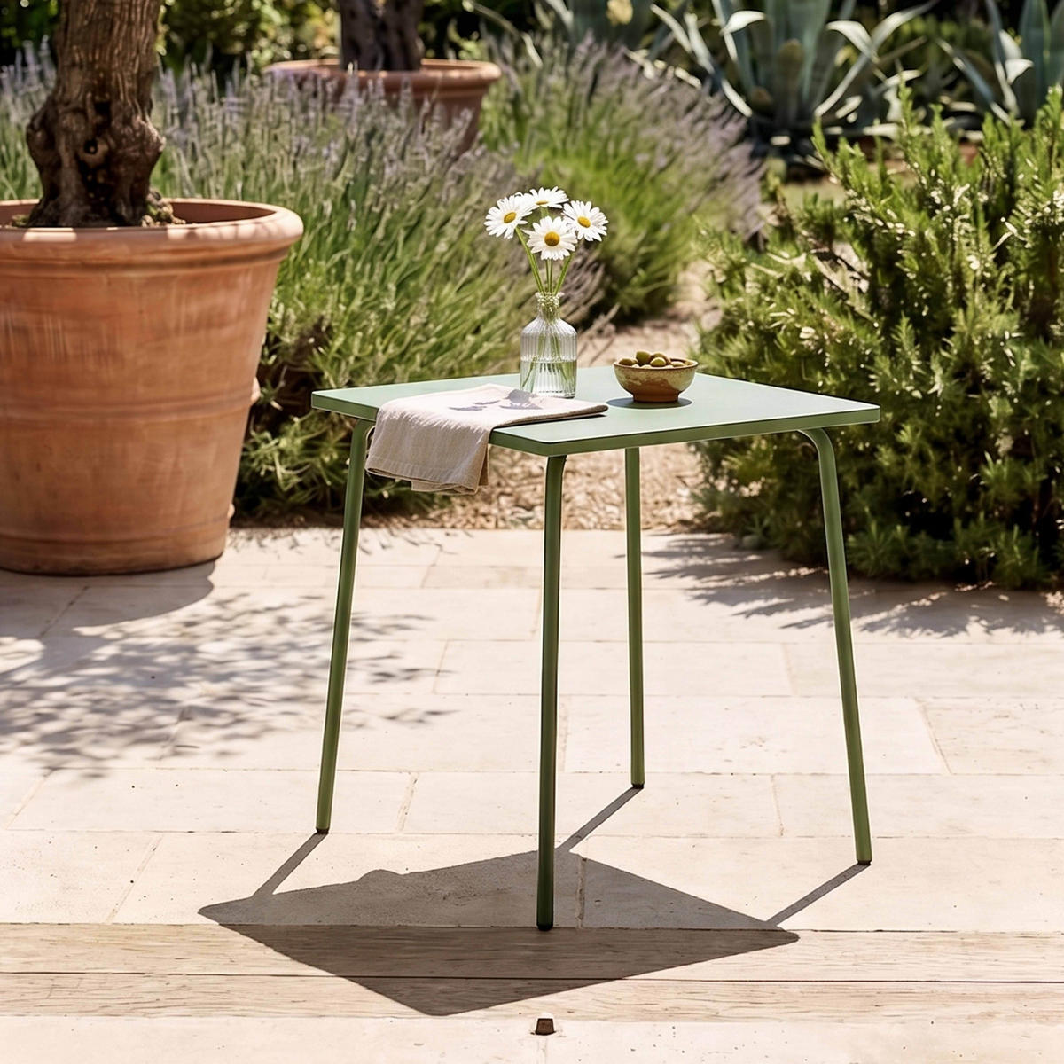 GARTENTISCH , Kaktusgrünen - Grün, Metall (70/70/72cm) - Oviala