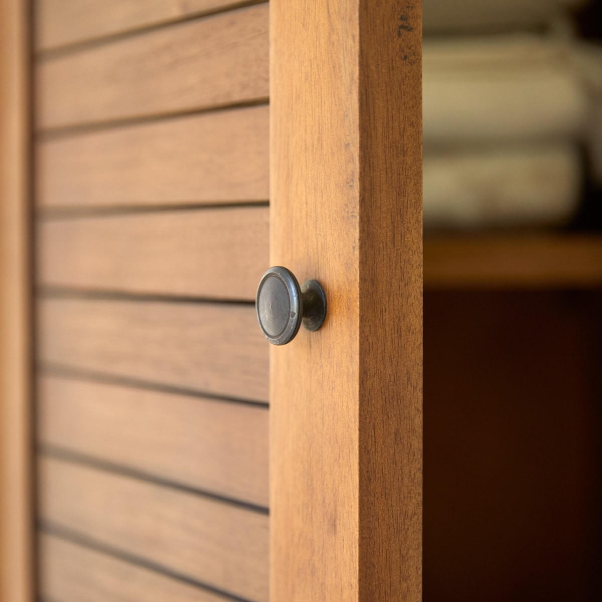 HOCHSCHRANK Loggia Natur aus Akazie - Naturfarben, Holz (35/120/30cm) - Tikamoon