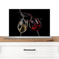 SPRITZSCHUTZ KÜCHE Rotwein - Weißwein - Glas - Schwarz 70x50 cm - Weinrot, Metall (70/0.3/50cm) - MuchoWow