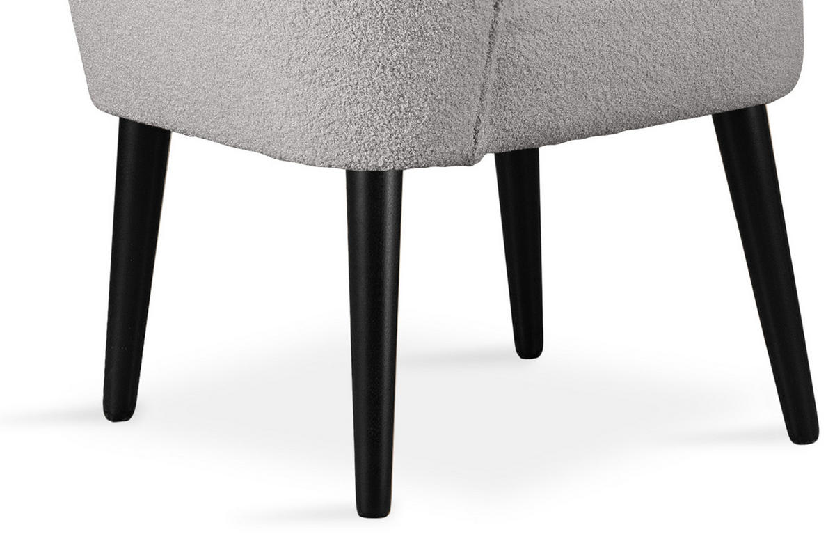COCKTAILSESSEL APPA uf hohen schwarz lackierten Beinen aus Buchenholz, aus recyceltem Boucle-Stoff, Hellgrau/Schwarz - Hellgrau/Schwarz, Holz/Textil (63/89/65cm) - KONSIMO®