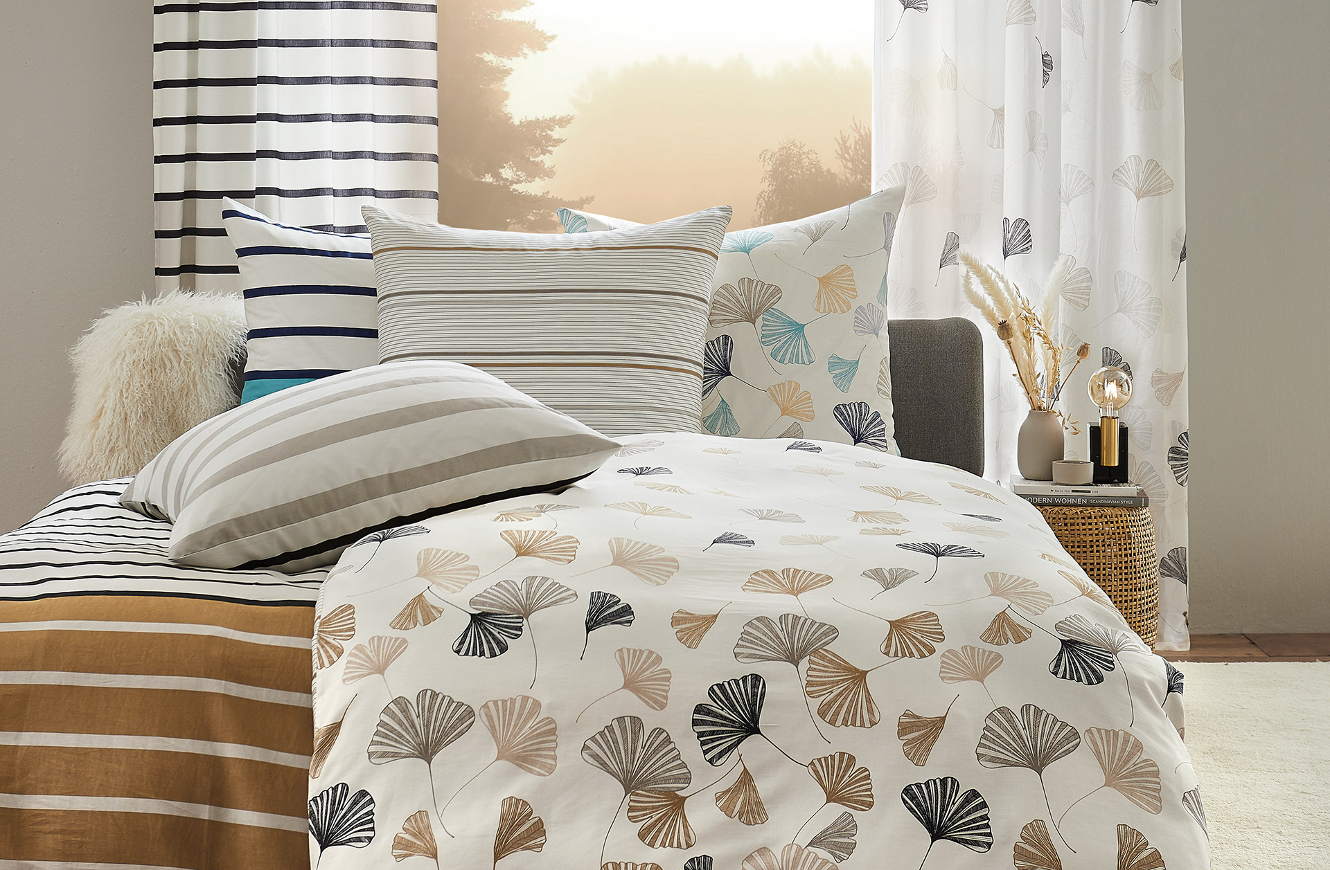 obliečky s prírodným vzorom, ginko biloba potlač na obliečky, ginkgo biloba vzor, prihované obliečky, pruhované vankúše