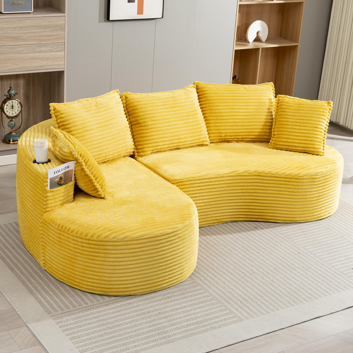 ECKSOFA aus Cord 250x152x82 cm Senfgelb mit Getränkehaltern, Seitentaschen und Kissen im modernen Bogendesign - Gelb, Textil (250/152cm) - Modfu