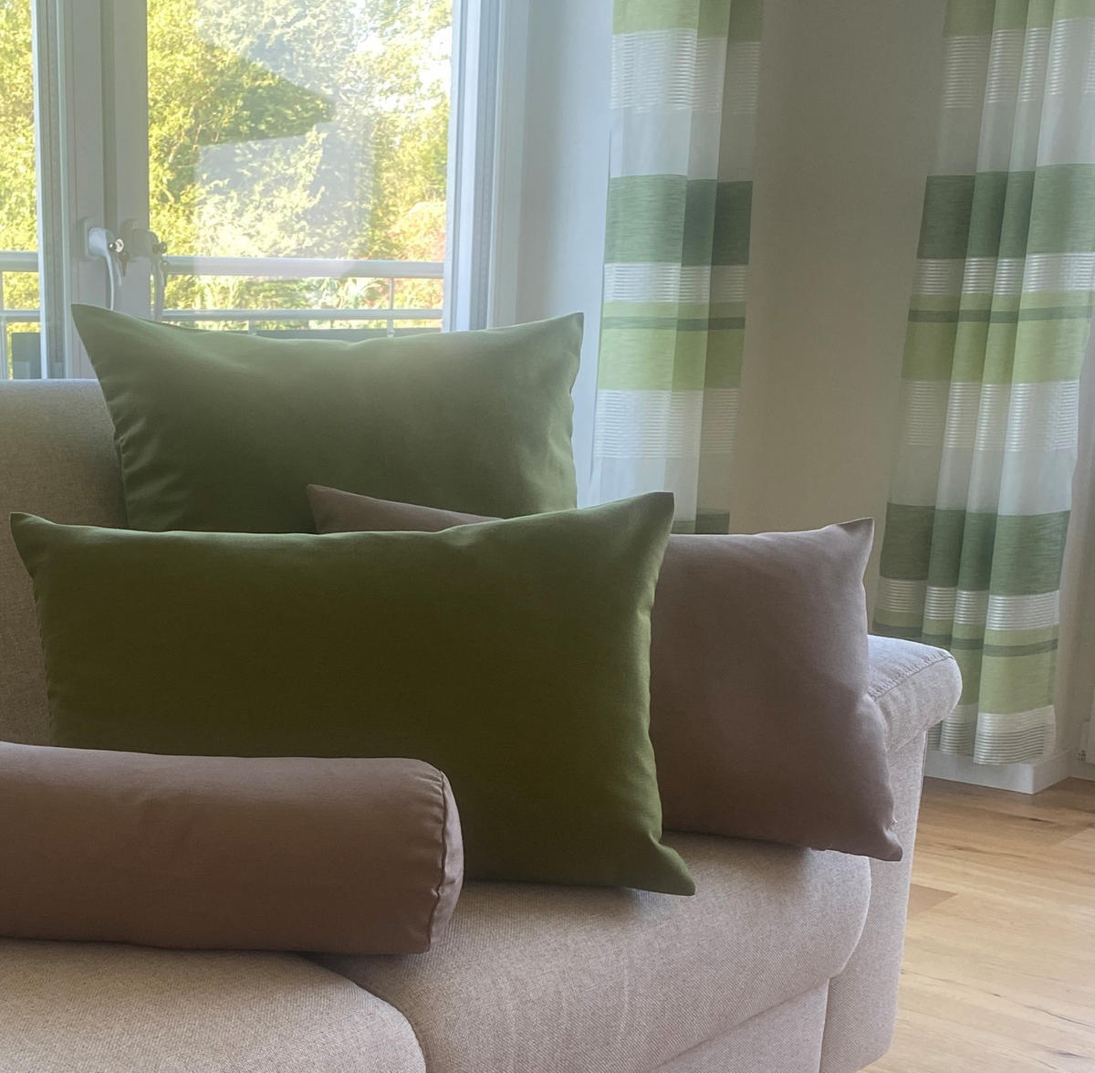 KISSENHÜLLE Rund Wunschton moosbild-grün 50 cm Ø - Grün, Textil (50/50cm) - beties Heimtextil