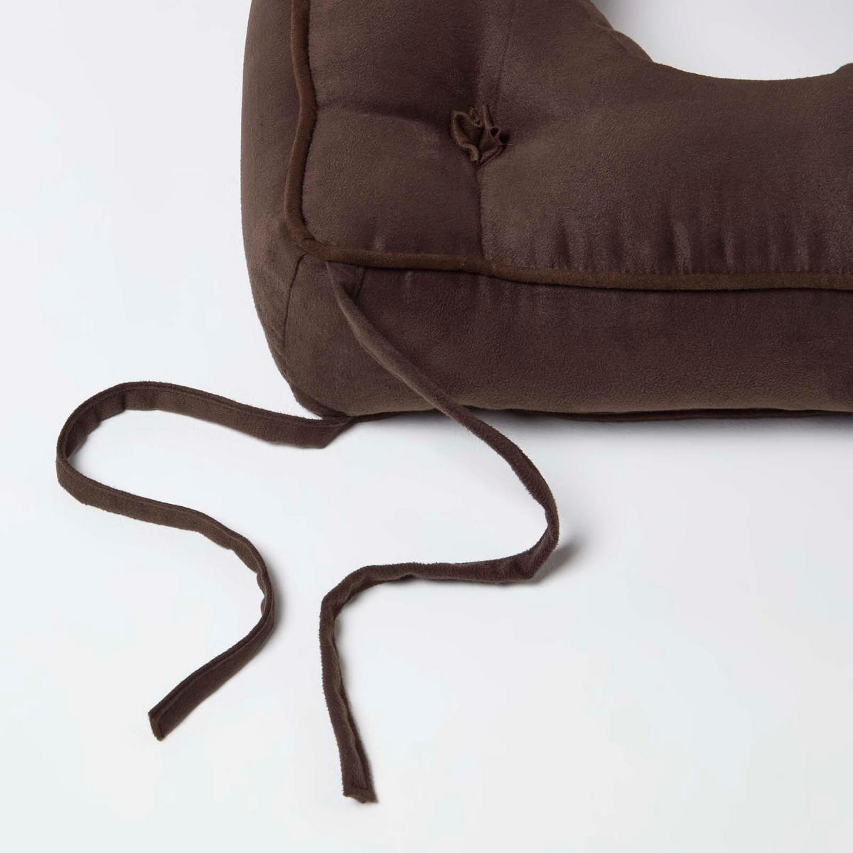 STUHLKISSEN 40/40/10 cm, braun mit Aussparung – Velours Entlastungskissen - Braun, Textil (40/40/10cm) - Homescapes