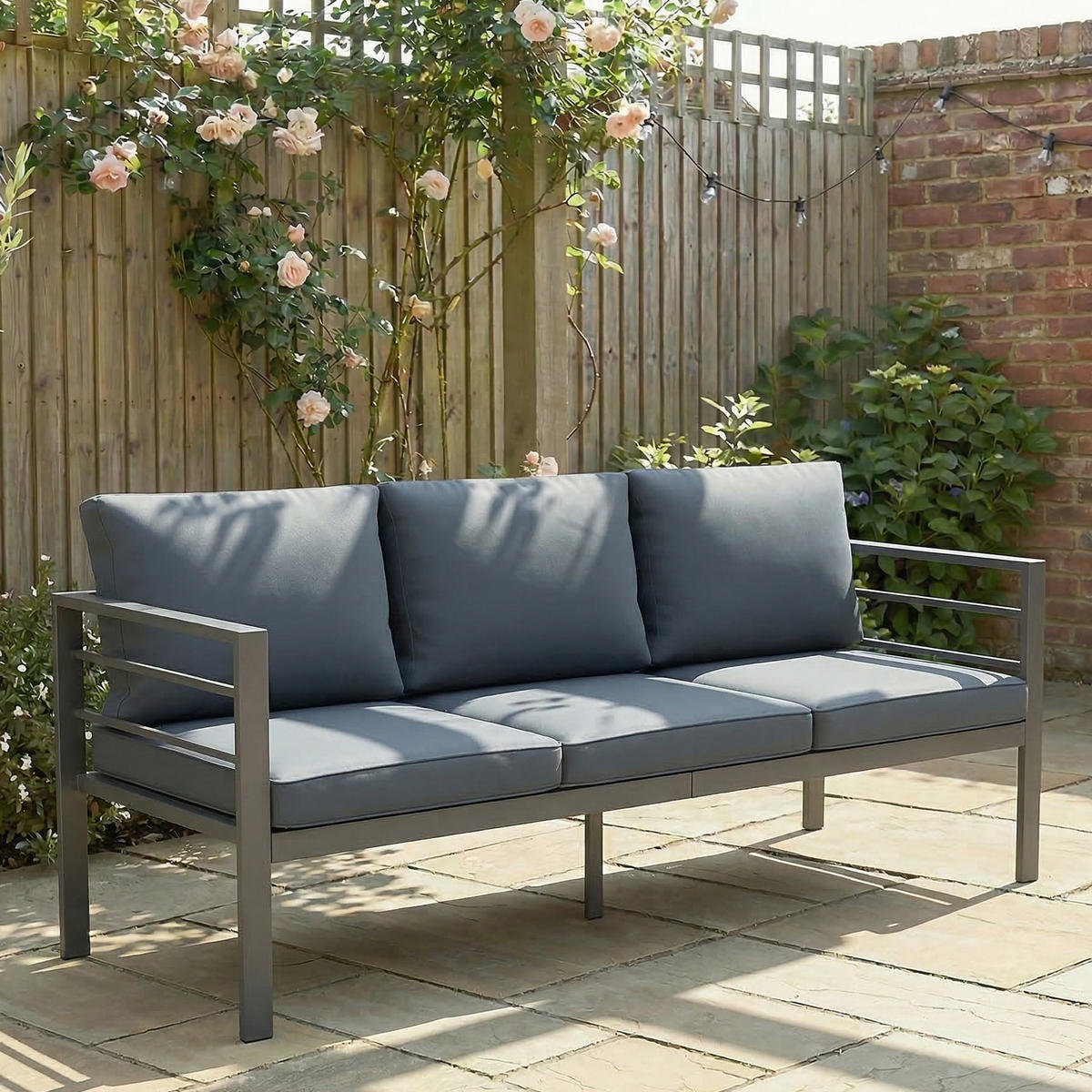 LOUNGESOFA DE-18095 3 Sitzer, abnehmbare Kissen Grau - Grau, Metall (66/64/185cm) - ComfortXL