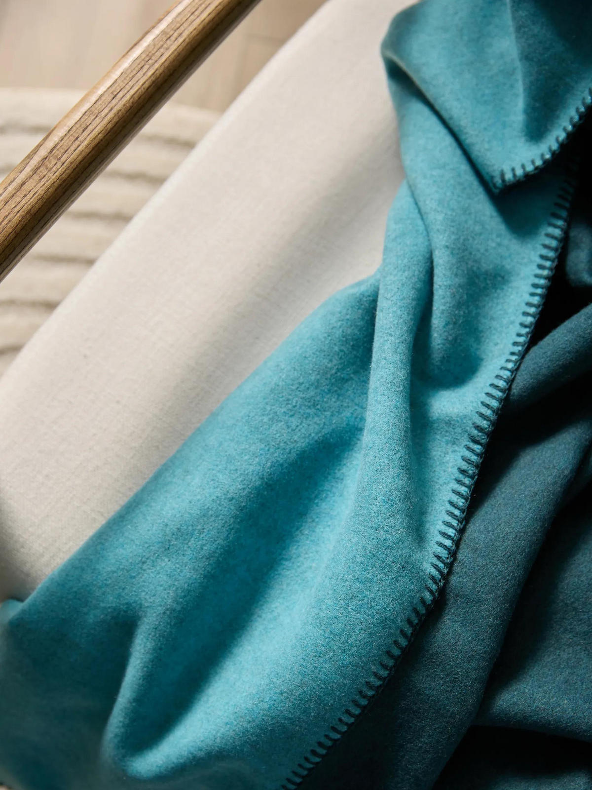 DECKE Mona Türkis 140/200 cm - Türkis, Textil (140/200cm) - benuta