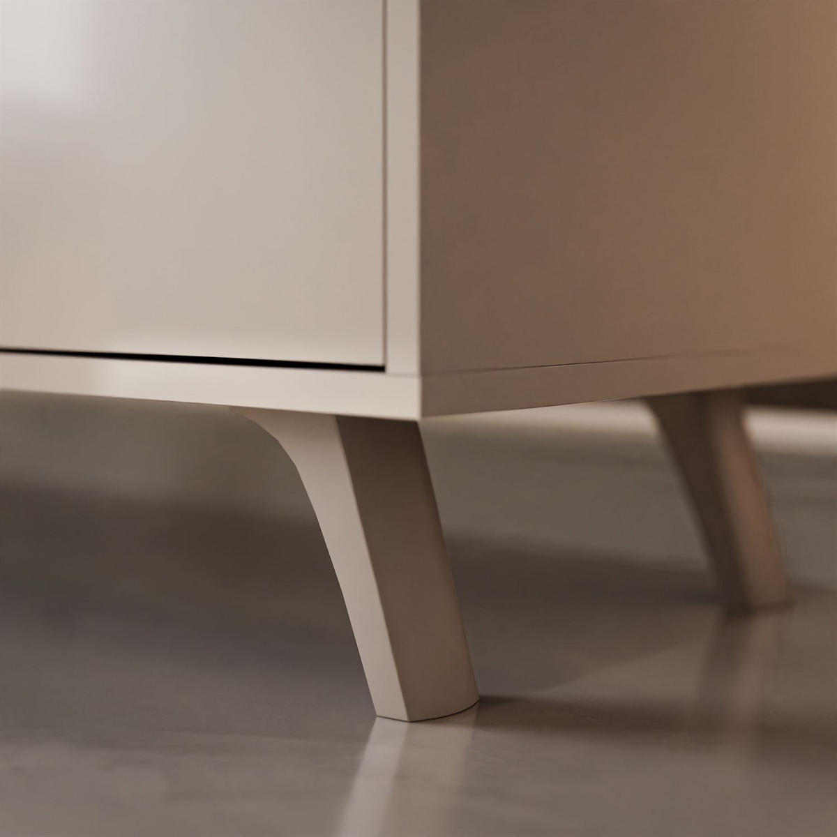 KOMMODE SANAYI mit Kunststoffbeinen Kaschmir Hochglanz - Beige, Holzwerkstoff (154/72/40cm) - Lookway