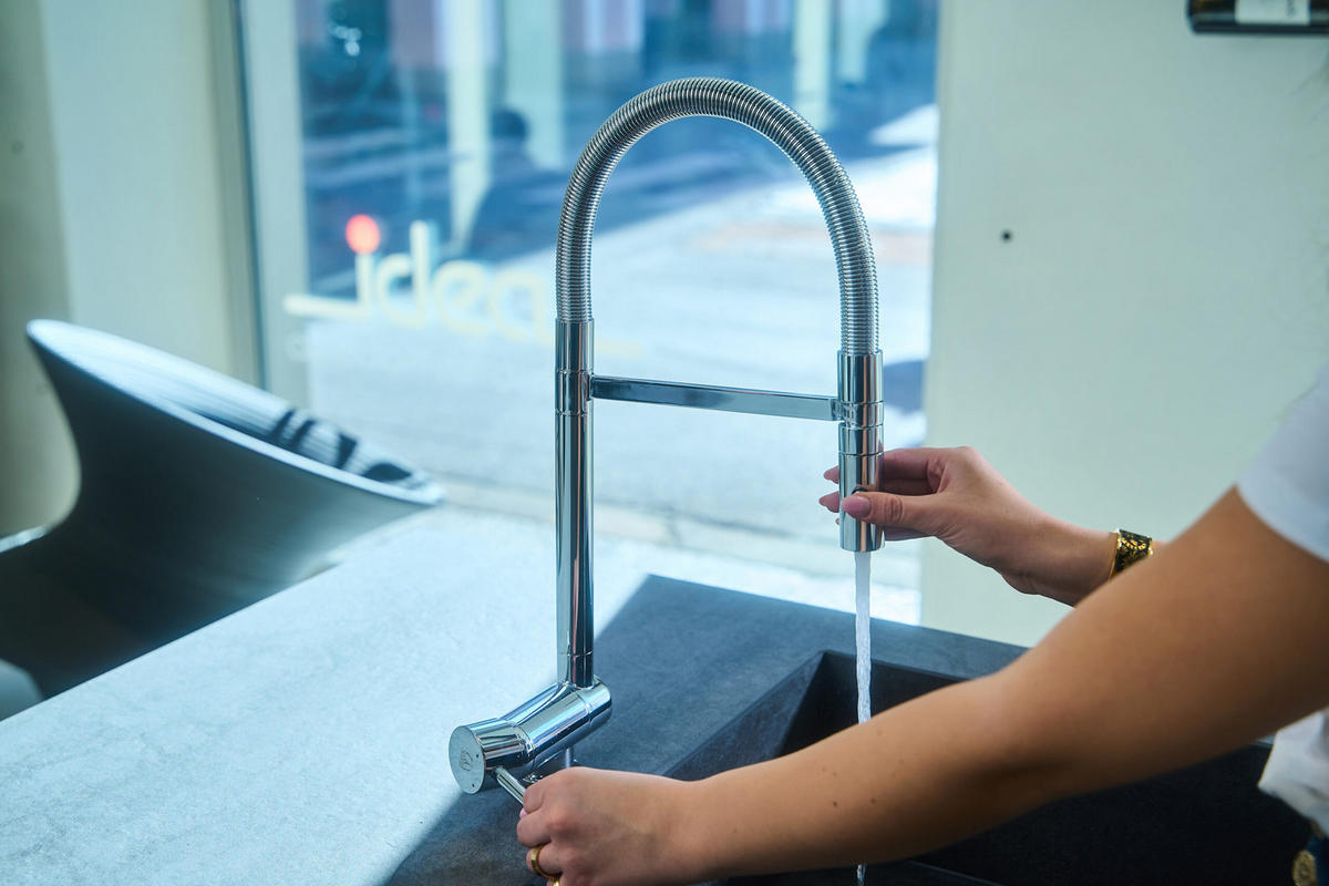 VORFENSTER-KÜCHENARMATUR, Umklappbar 6 CM, Verchromt, 2-Strahl-Brause, LINKER HEBEL - Chromfarben, Metall (21.3/48.2/21.3cm) - VIZIO