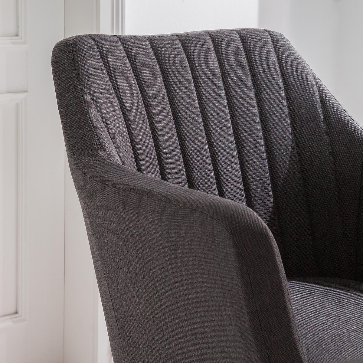 ARMLEHNENSTUHL - Webstoff / Eiche massiv - Dunkelgrau, Textil (62/84/60cm) - home24