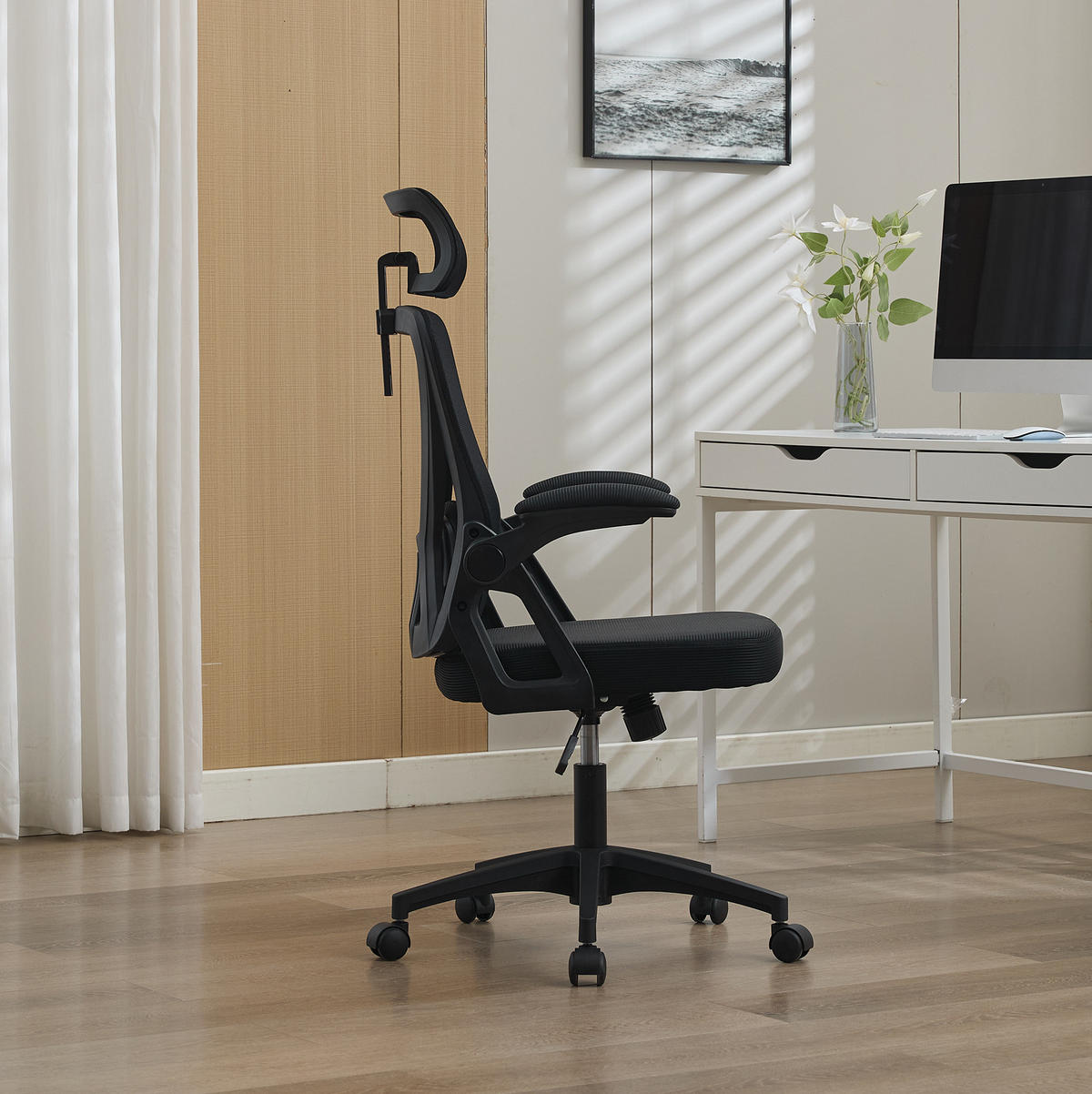 BÜROSTUHL ergonomisch mit Kopfstütze und Klapparmlehnen Schwarz - Schwarz, Kunststoff (65/108/58cm) - Meubliv