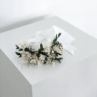 ARMBAND Trockenblumen Eukalyptus - grün - Grün, Naturmaterialien (15cm) - Lykke & You