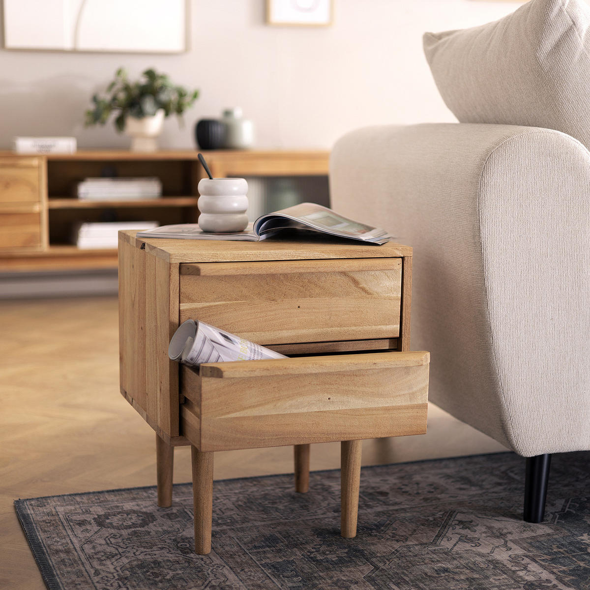 MASSIVE NACHTKOMMODE - Massivholz - Braun - Braun/Akaziefarben, Holz (40/50/40cm) - home24