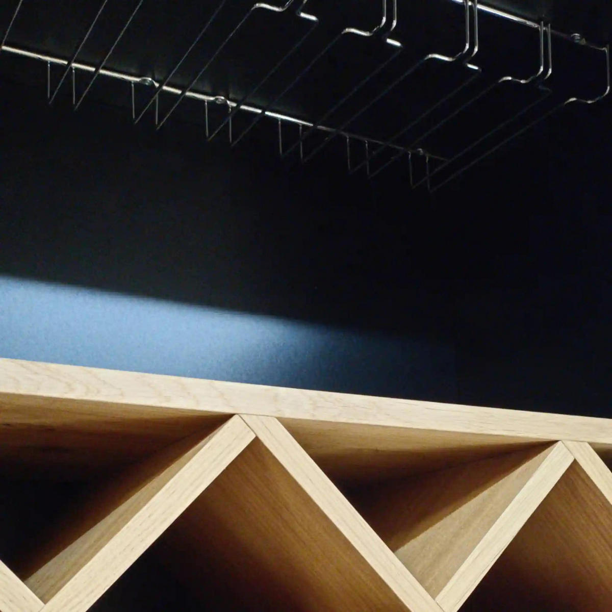 VITRINENSCHRANK aus Holz Bar Wein Schrank CARLA III - Eichefarben, Holz (100/200/45cm) - Rawood Furniture