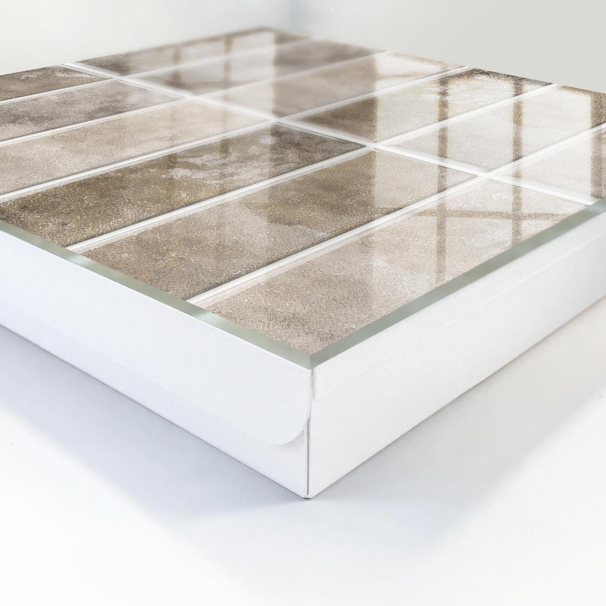 SCHLÜSSELBOX Weiß 30x30 cm – Türöffnung nach rechts - Elegante Fliesen - Grau, Metall (30/30/5cm) - TULUP