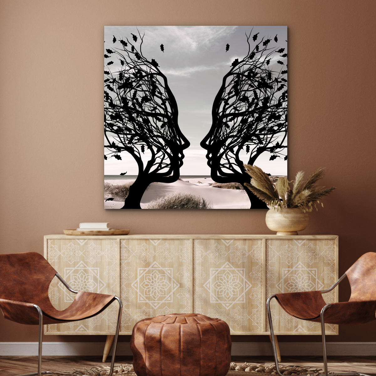 KOVOVÝ OBRAZ Pláž - more - ľudia - strom - moderné umenie 90x90 cm - svetlosivá, kov (90/90cm) - MuchoWow