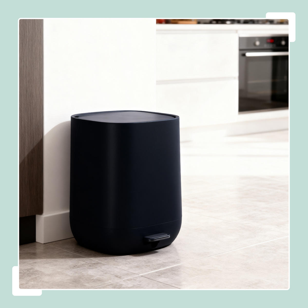 BAD-MÜLLEIMER - Schwarz, Kunststoff/Metall (21.5/25/21.5cm) - Relaxdays