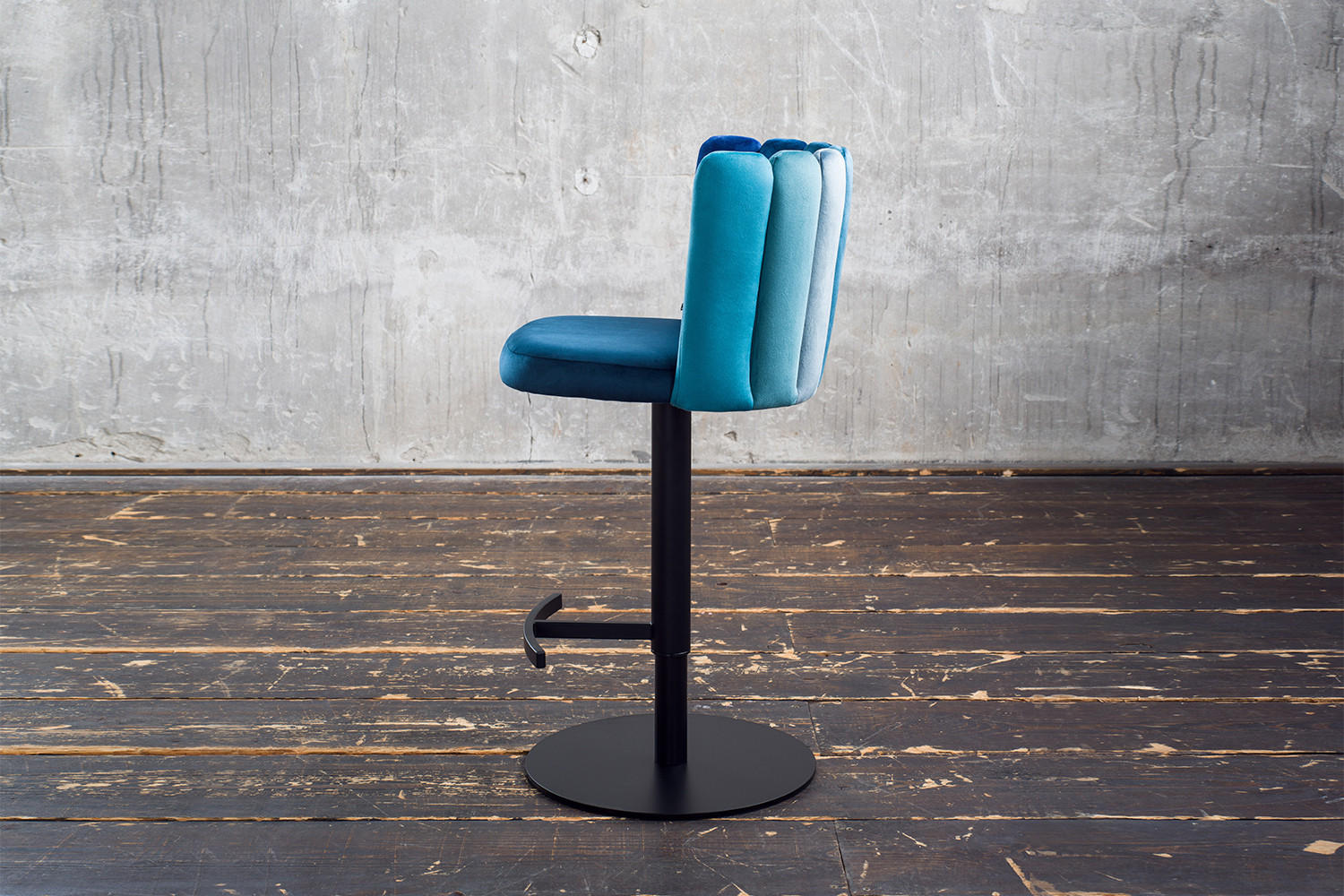 BARHOCKER JADA Blau Velvet - Blau/Schwarz, Kunststoff/Textil (55/85/53cm) - KAWOLA