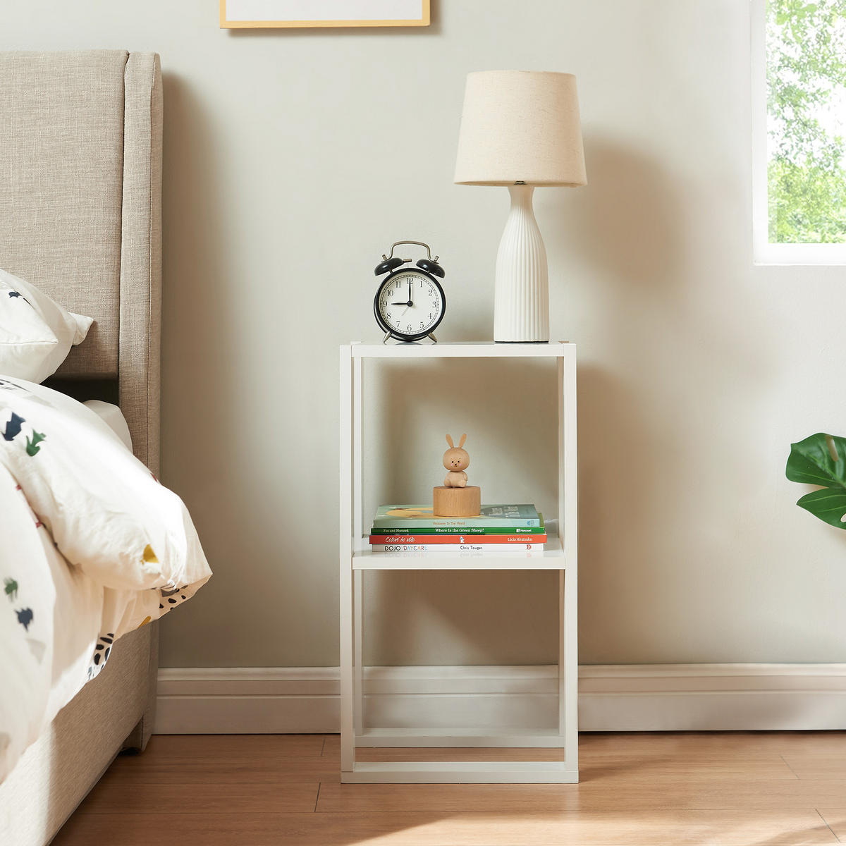 BEISTELLTISCH Thyholm - Weiß, Holzwerkstoff (30/30/55cm) - [en.casa]