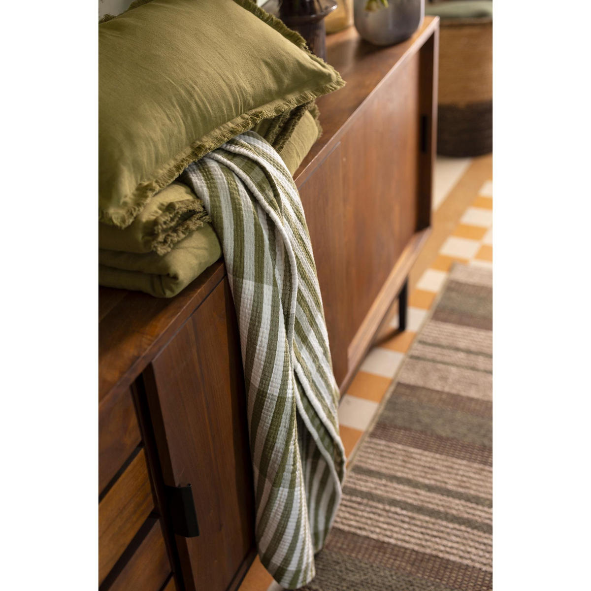 TAGESDECKE Calista olivgrün 180 x 260 cm - Olivgrün, Textil (180/260cm) - Vivaraise