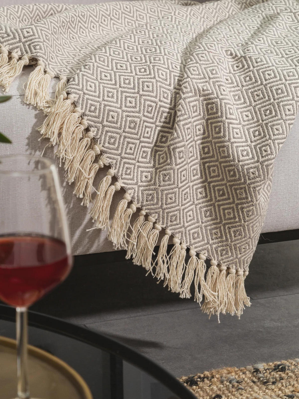 BAVLNENÁ deka Jasmin Šedá 125x150 cm - sivá, textil (125/150cm) - benuta Nest