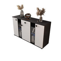 KOMMODE London LSMK LAMELE mit 3 Türen, Sideboard in Farbe: Weiß|Schwarz, Größe: 140 x 80 x 40 cm - Schwarz/Weiß, Holzwerkstoff (140/80/40cm) - O-Sofa