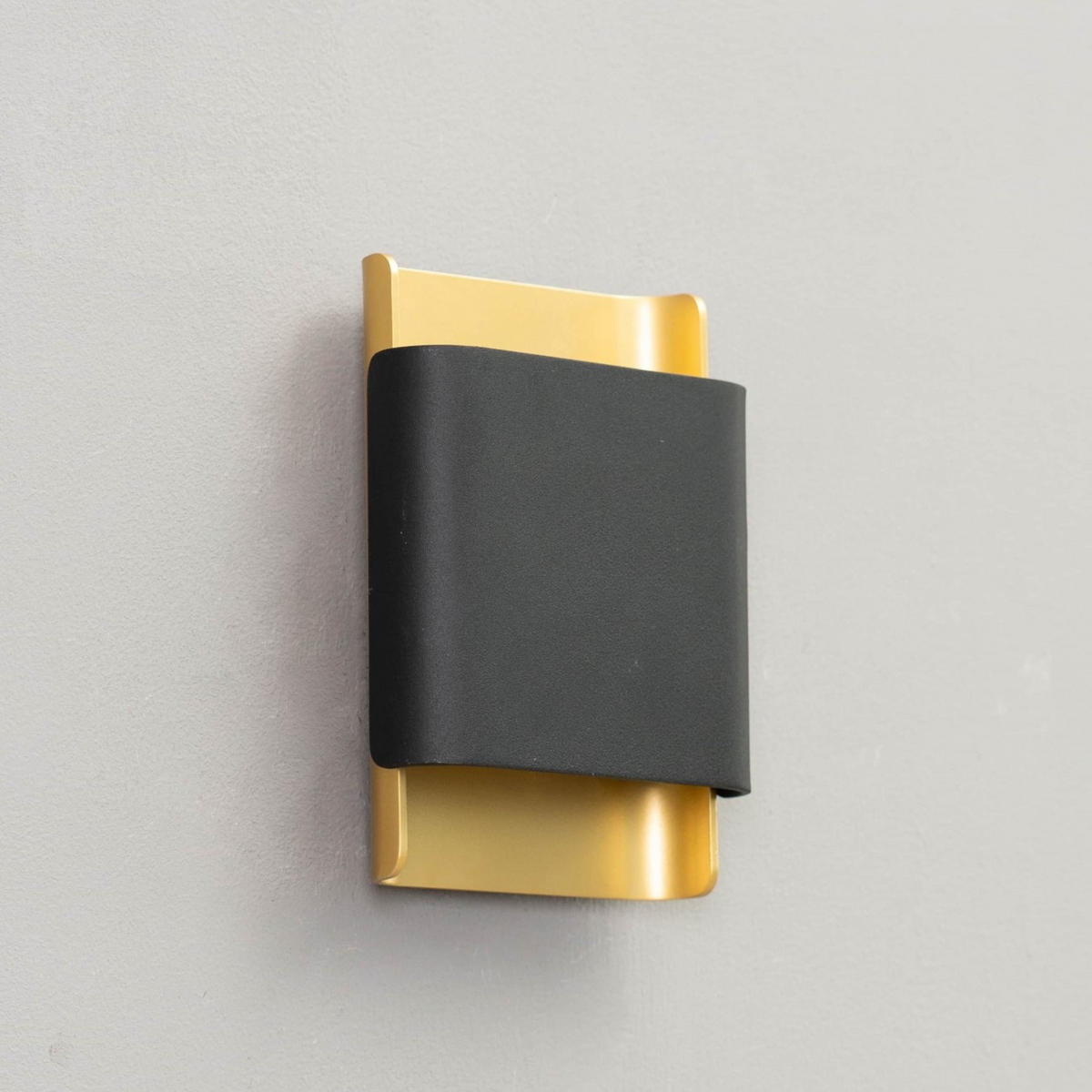 WANDLEUCHTE Manduria, Schwarz und gold, 18cm - Goldfarben, Metall (6/18/12.5cm) - KOSILUM