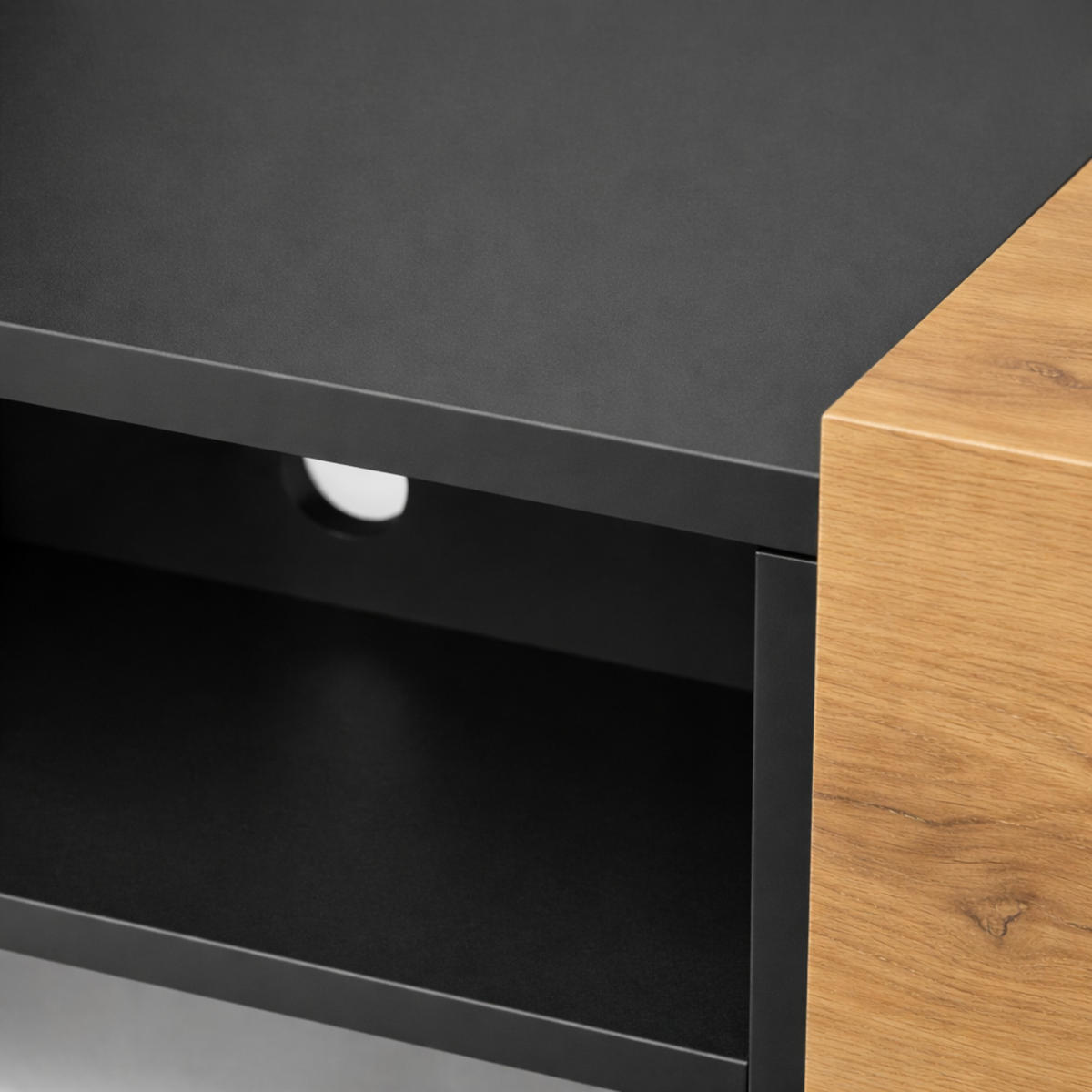 LOWBOARD TV TORINO Hängend + Stehend, Mattes Finish, Schwarz + Eiche Wotan - Eiche Wotan/Schwarz, Holzwerkstoff/Kunststoff (181/40/35cm) - Komodee