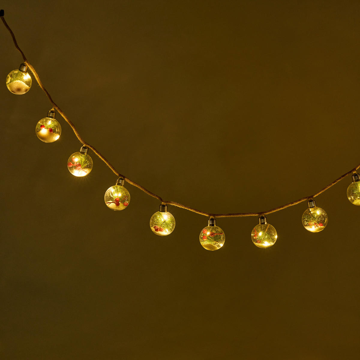 LICHTERKETTE Pinere, grün, 36 LED, 11x9x195 cm, Dekorative Weihnachtsdeko - Grün, Kunststoff (195cm) - home&you