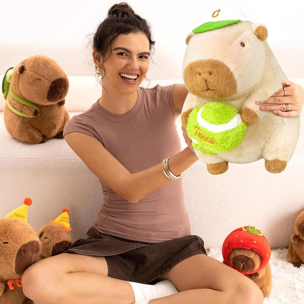 STOFFTIER Capybara mit Tennisball 25 cm - Braun, Textil (12/25cm)