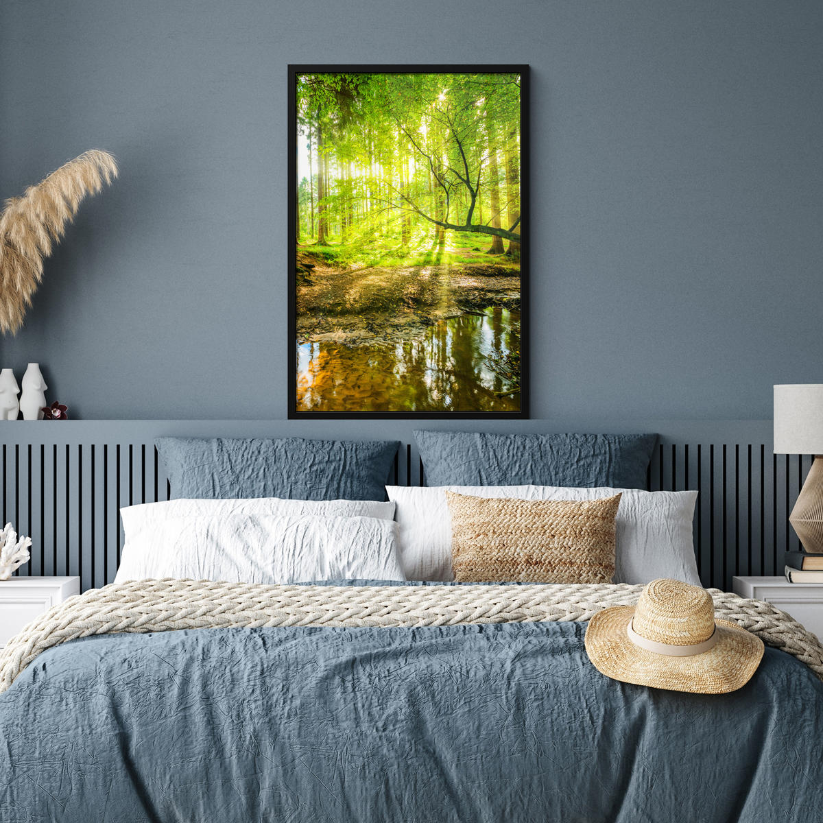 POSTER MIT RAHMENGERAHMTES BILD Wald - Landschaft - Wasser - Bäume - Sonne - Grün - Natur 60x90 cm - Grün, Papier (60/90cm) - MuchoWow