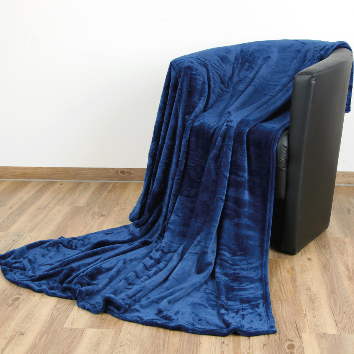 KUSCHELDECKE "Celina" Blau 150x200 cm - Blau, Textil (150/200cm)