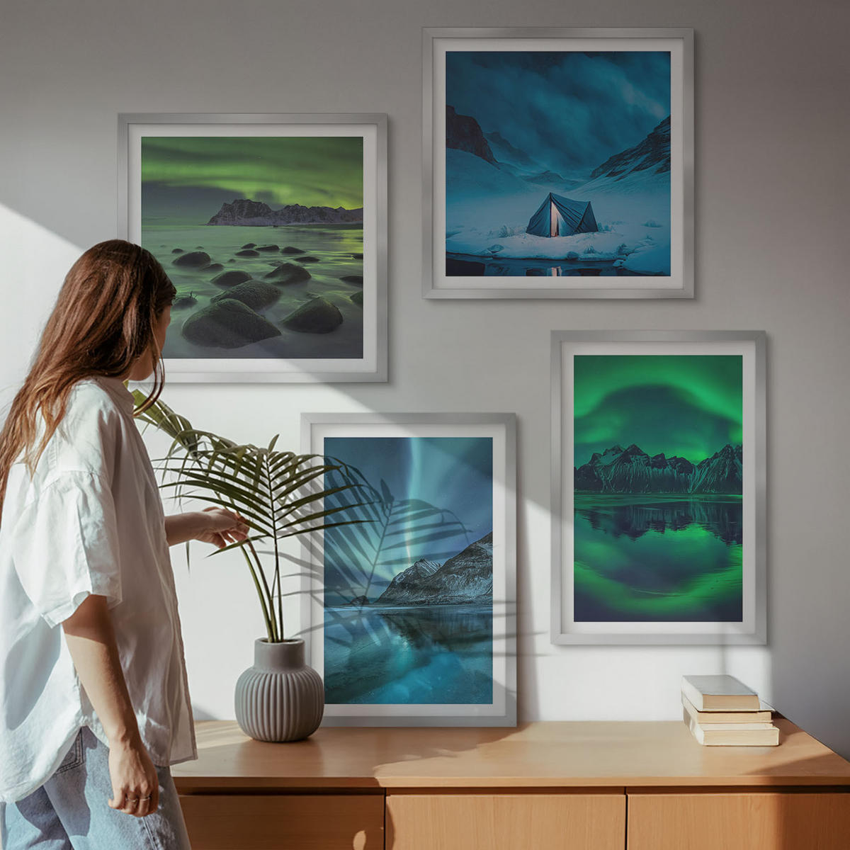 BILDER SET 4er Set - 50x50 cm & 40x60 cm Silberner Rahmen - Winterlandschaft mit Nordlichtern - Silberfarben, Kunststoff (50/50cm) - TULUP