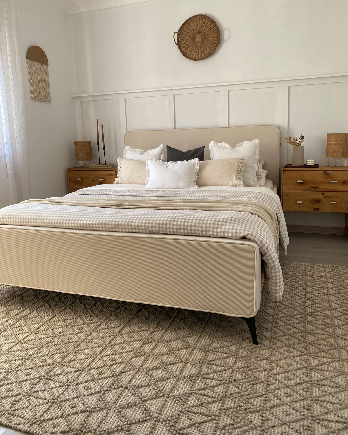 KURZFLOR-TEPPICH Alucra 230/160 cm - Beige, Textil (160/230cm) - Beliani