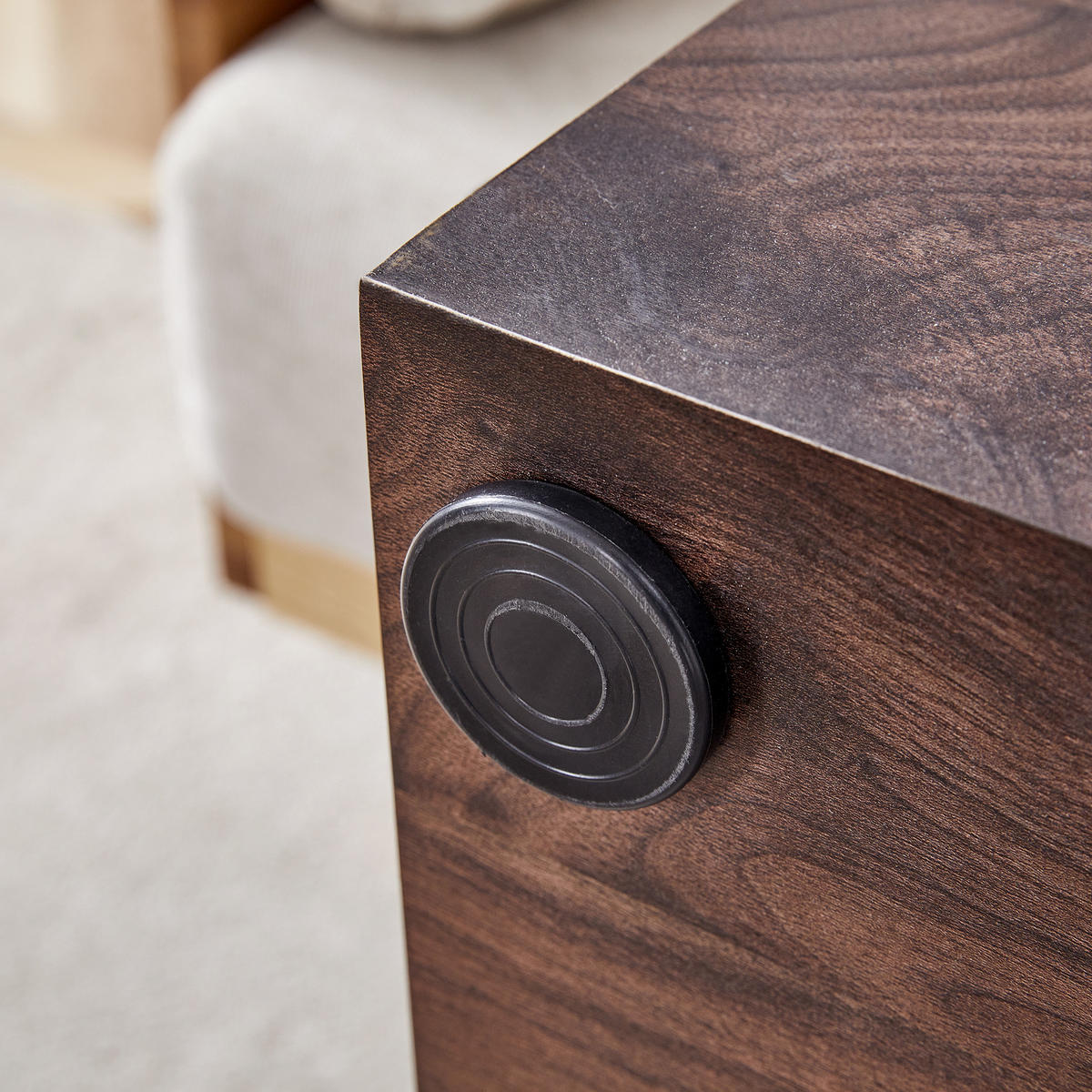 COUCHTISCH 90/50/30 cm walnussfarben aus Holzwerkstoff mit rutschfesten Silikonfüßen - Walnussfarben, Holzwerkstoff (90/50/30cm) - OKWISH