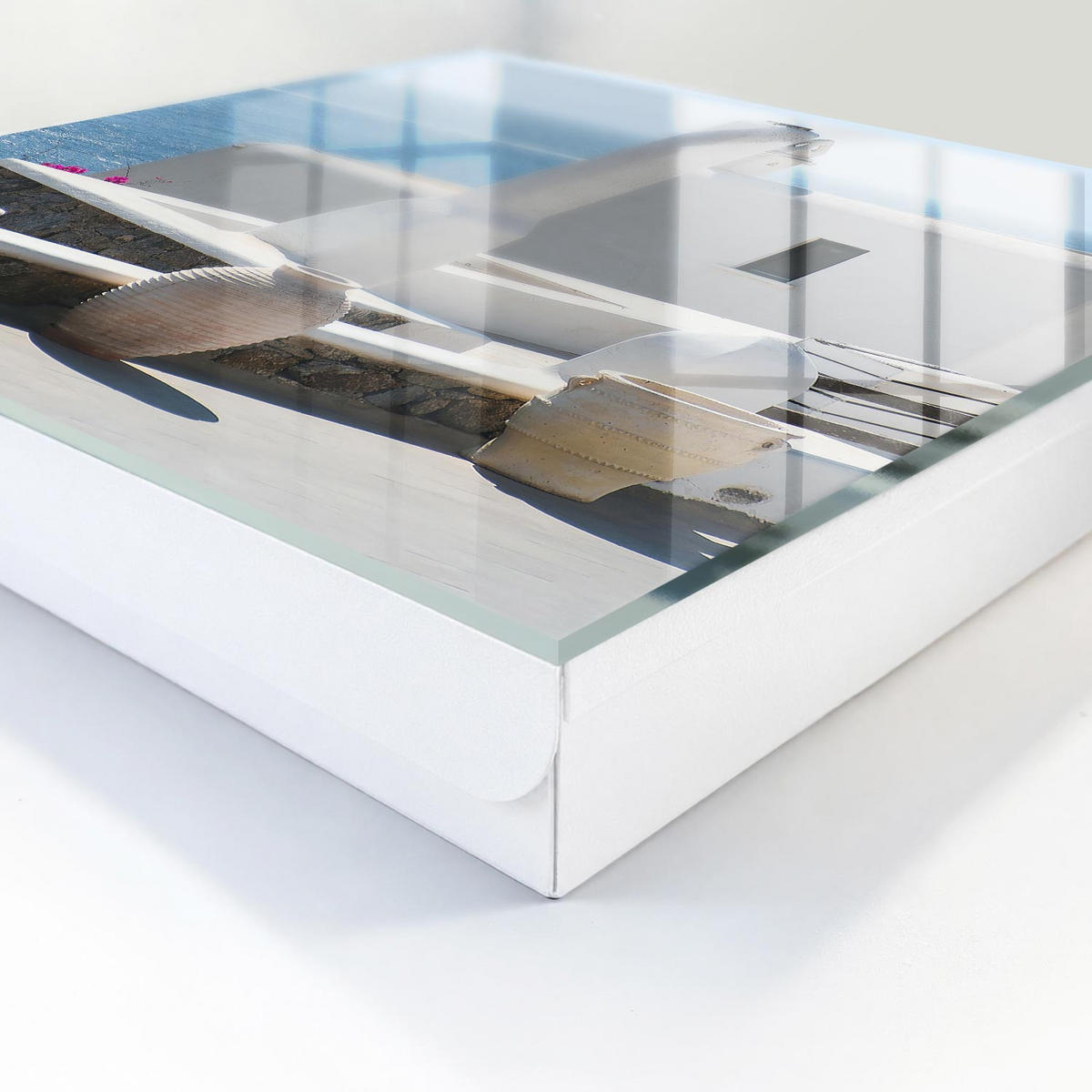 SCHLÜSSELBOX Weiß 30x30 cm – Türöffnung nach rechts - Weiße Häuser in Griechenland am Meer - Weiß, Metall (30/30/5cm) - TULUP