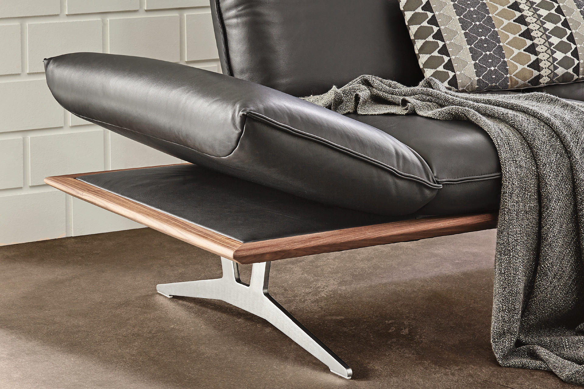 Dieter Knoll Sofa