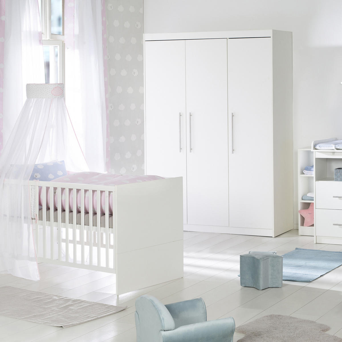 BABYZIMMER-SET Maren, mit breiter Wickelkommode, 3-teilig - Weiß, Holzwerkstoff (76/80/142cm) - Roba