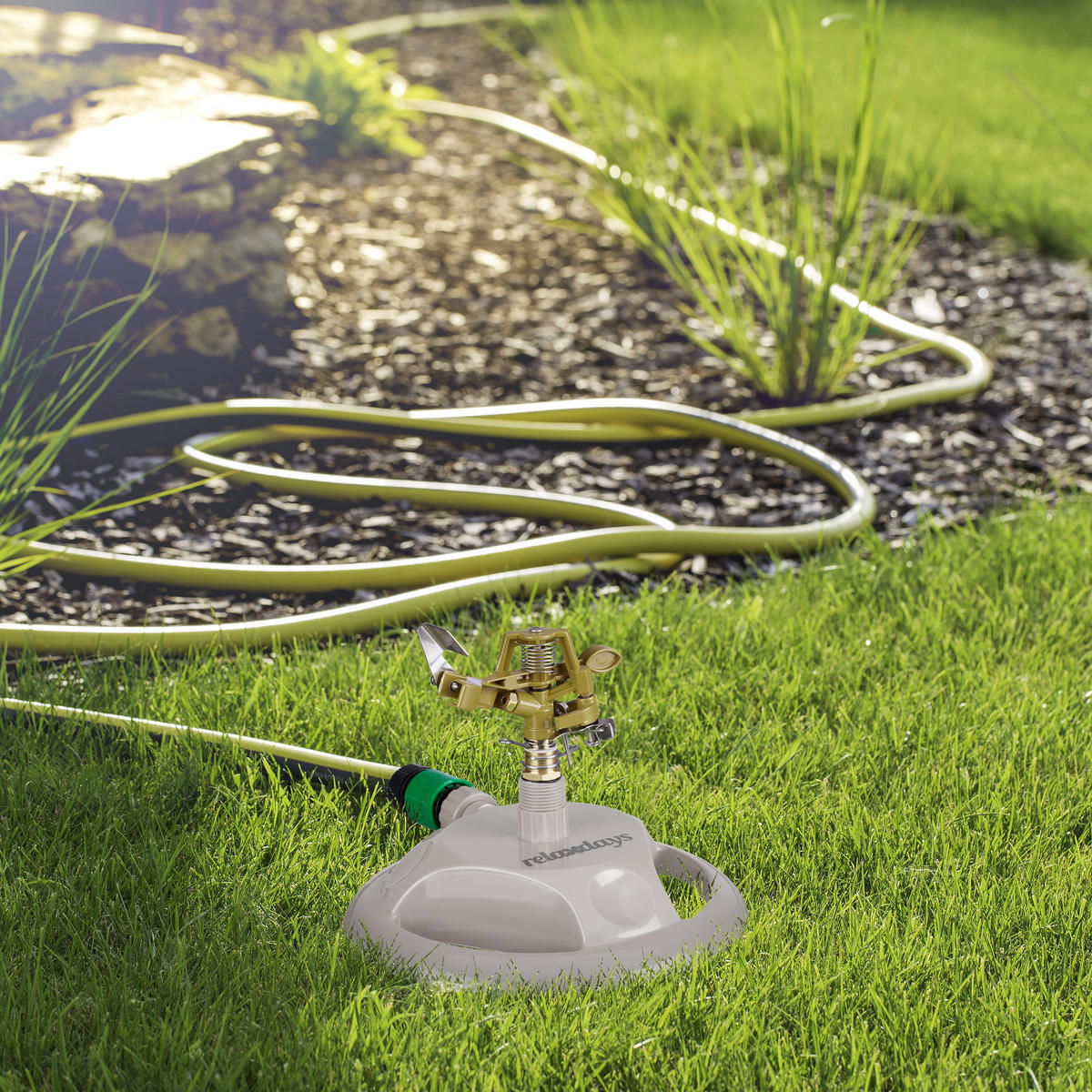 RASENSPRENGER - Grau, Kunststoff/Metall (22/16/22cm) - Relaxdays