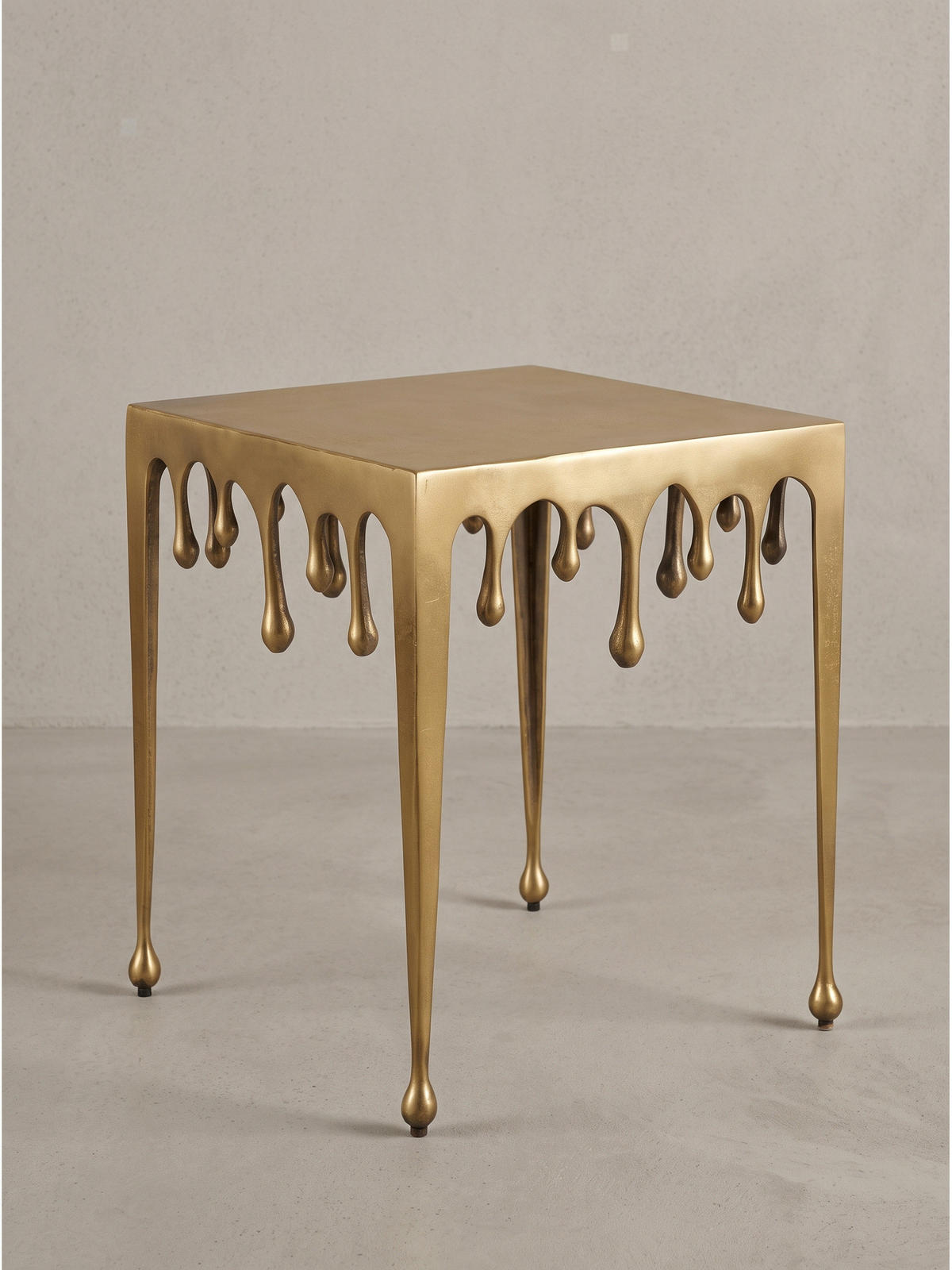 BEISTELLTISCH GARD, Aluminium, handgefertigt, Gold, 45,5 x 45,5 x 51 cm - Goldfarben, Metall (45.5/45.5/51cm) - KADIMA DESIGN