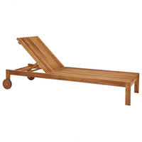GARTENLIEGE Heller Holzfarbton Bellano - Hellbraun, Holz (65/91/196cm) - Beliani