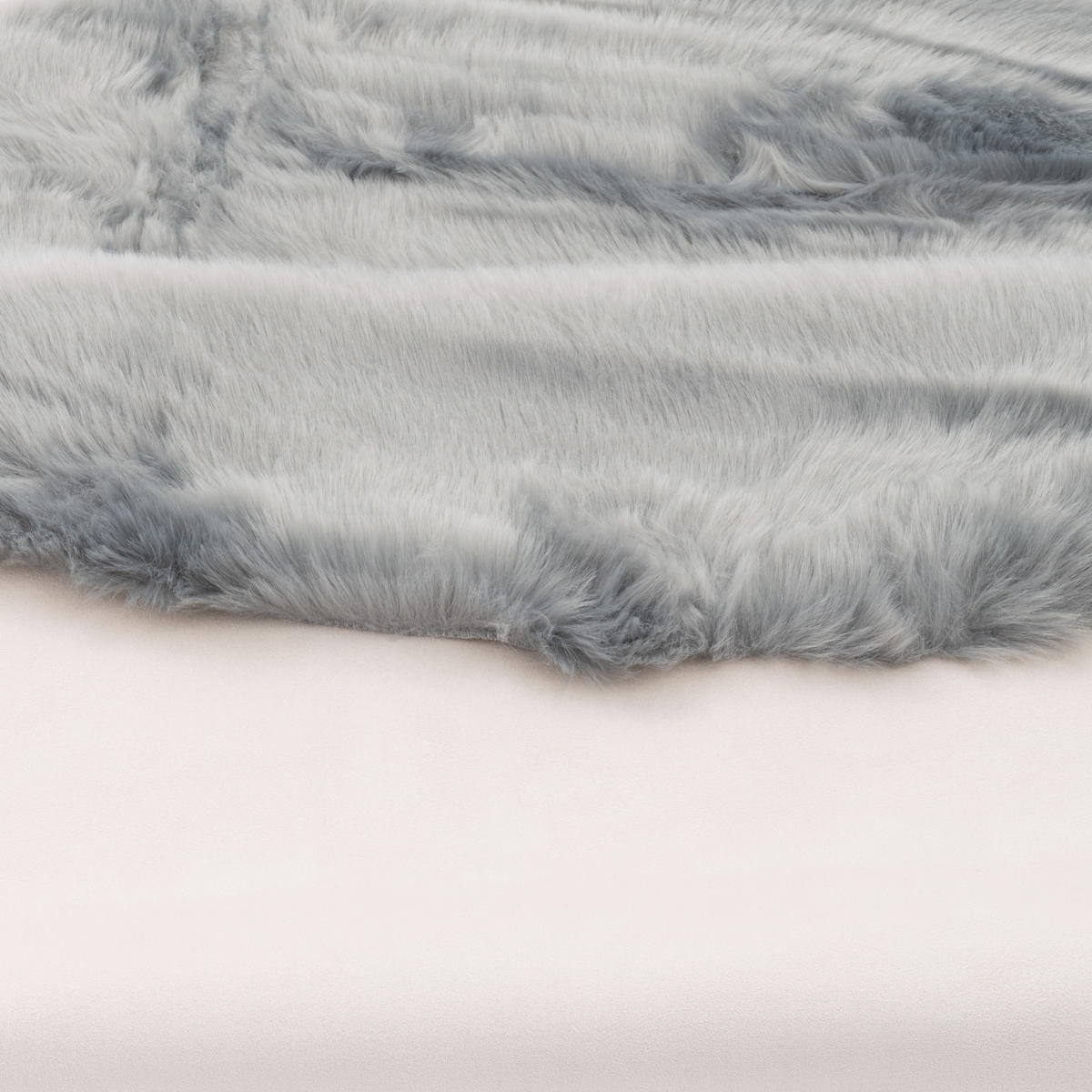 LUXUS SUPER SOFT FELLTEPPICH ASPEN RUND MELIERT - Grau, Textil (160/160cm) - Pergamon