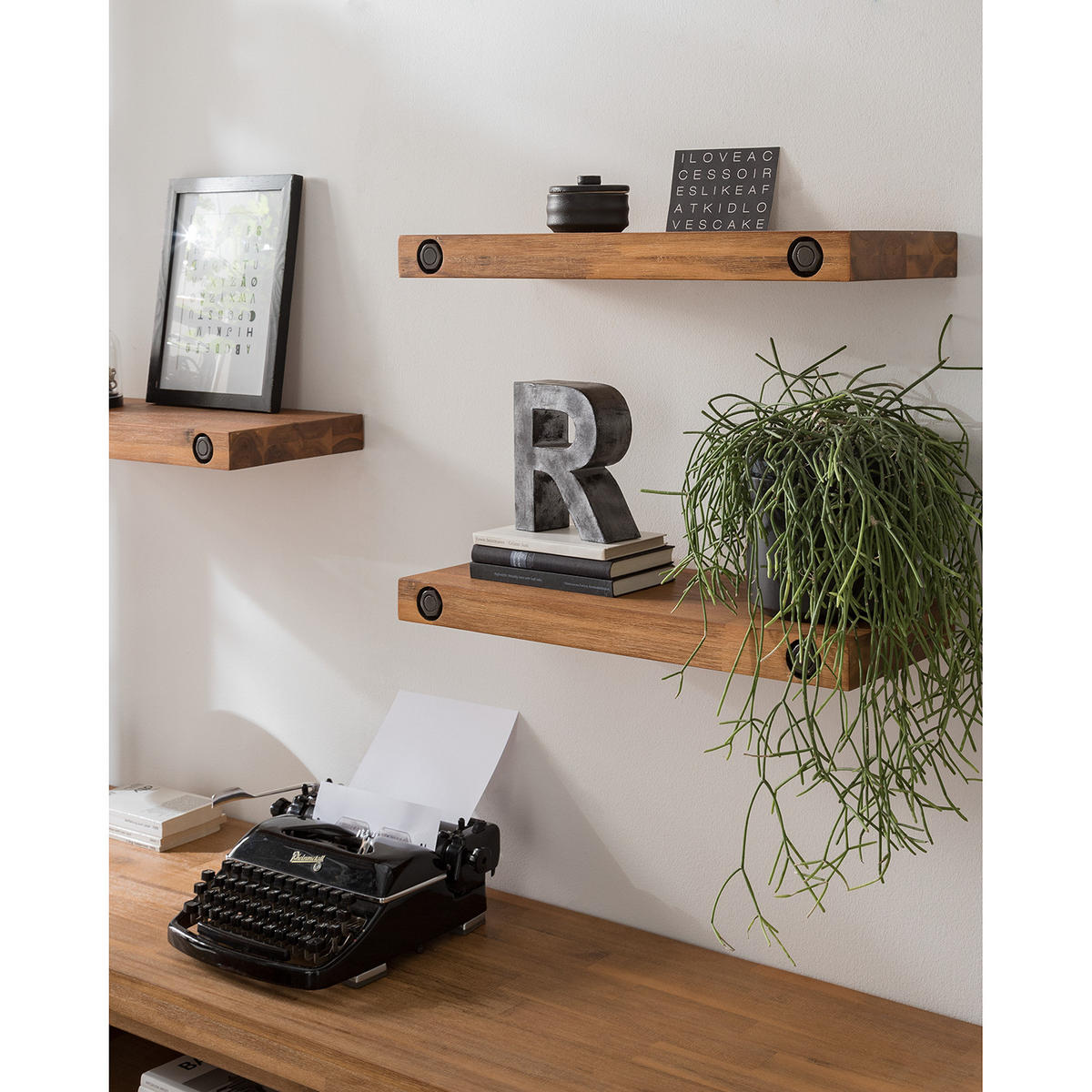 WANDBOARD - Akazie massiv - Akaziefarben, Holz (60/5/24cm) - home24